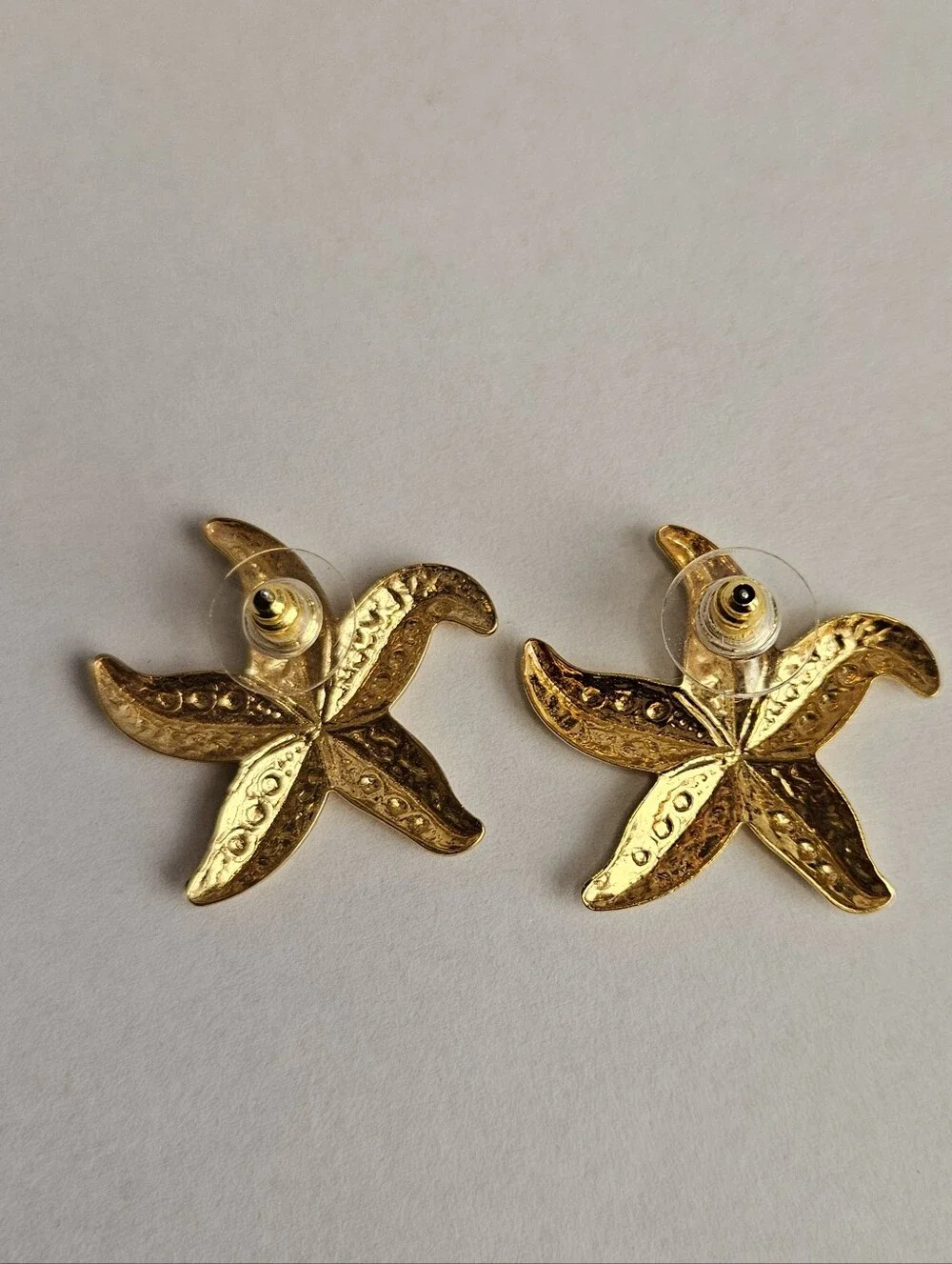 Vintage 80's Avon Goldtone Starfish Stud Nautical Statement Earrings